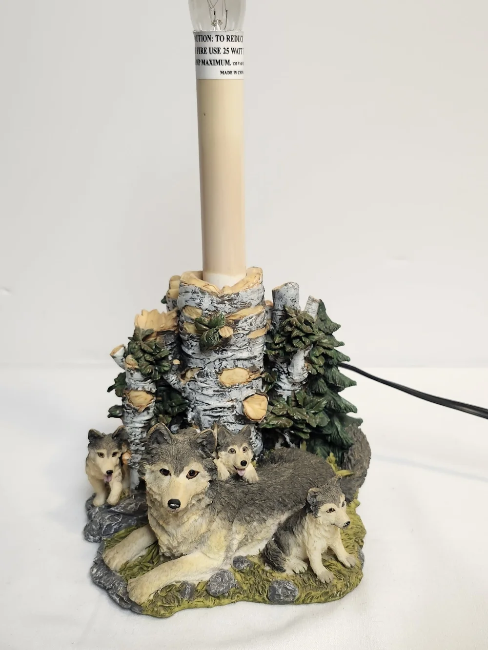 Rustic Wolf Family Table Lamp - Beige Shade